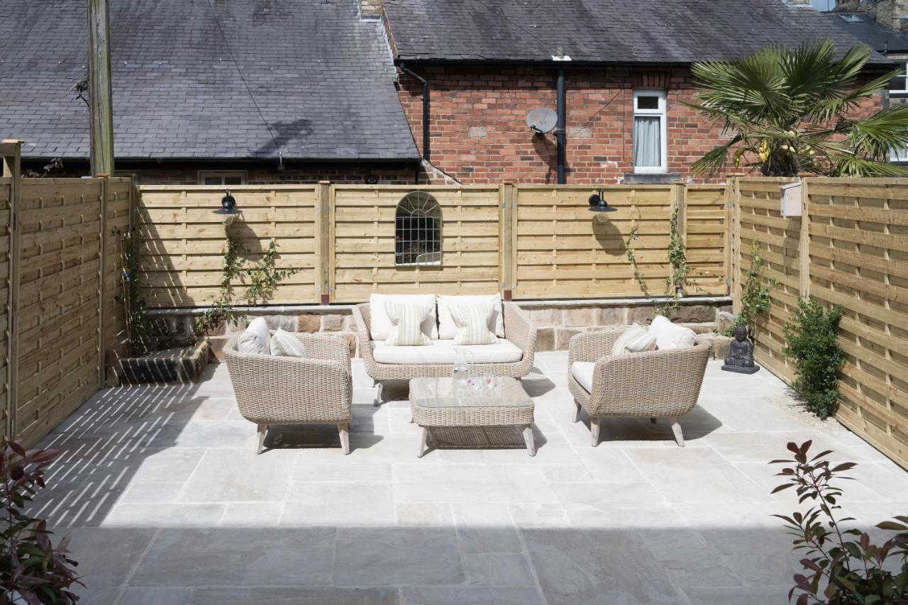 Townhouse By Harrogate Serviced Apartments Экстерьер фото